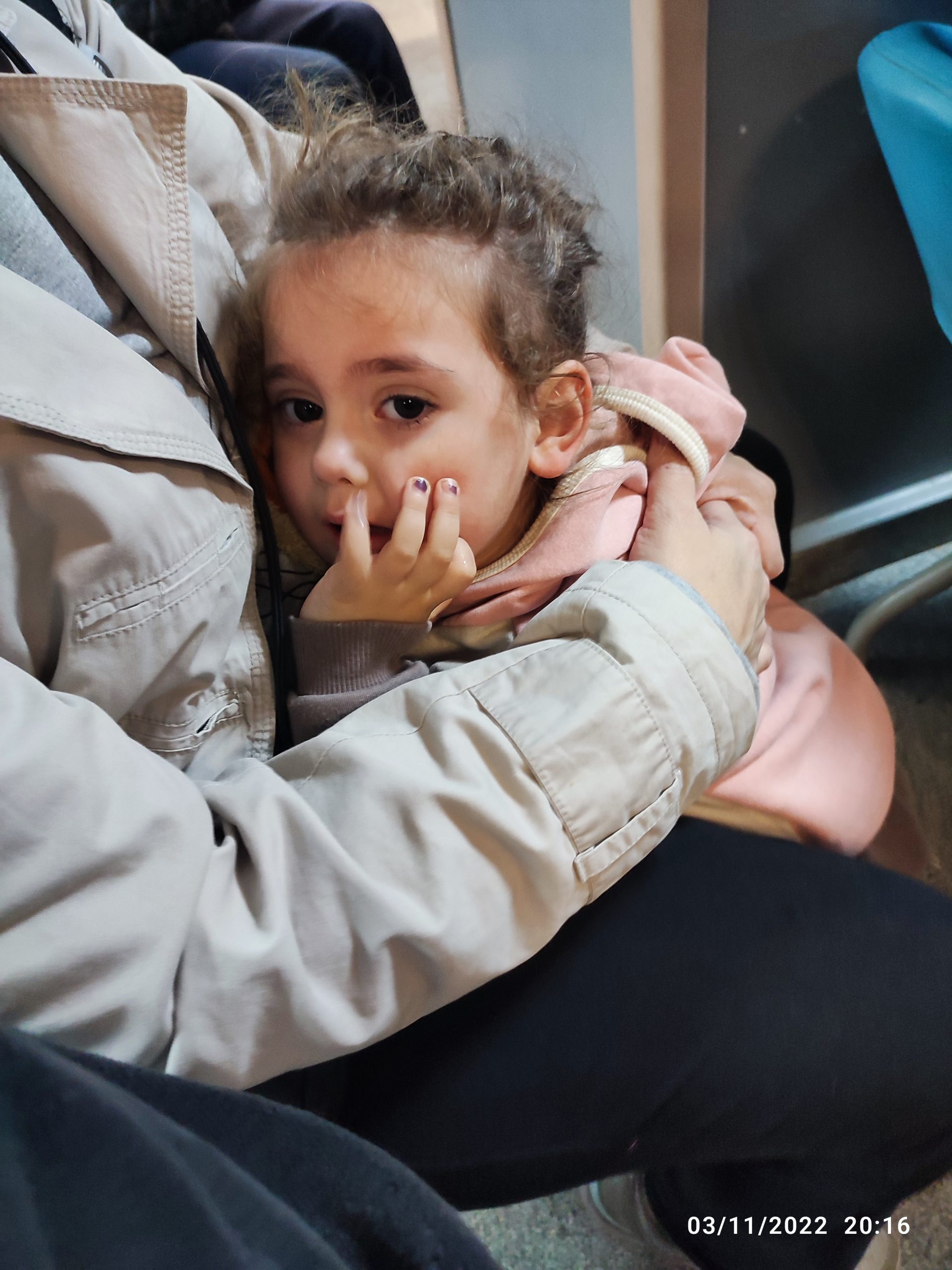 Aselim hasta oldu hastanedeyiz (03-11-2022)