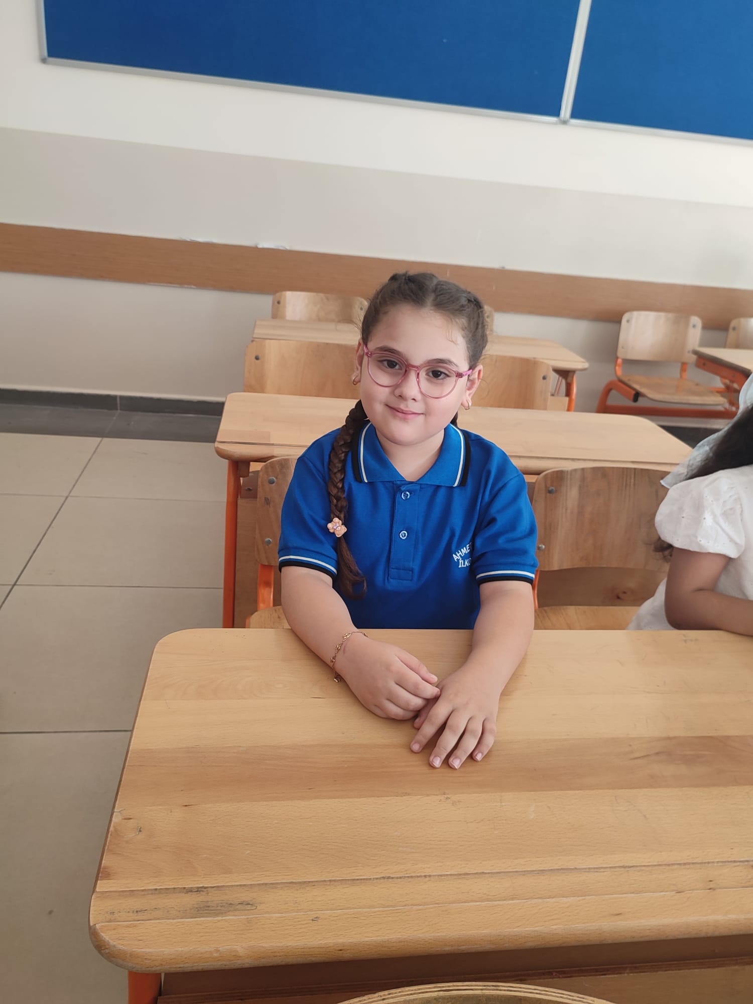 Asel inci Okula Başladı   09-09-2016